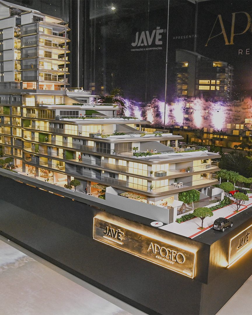 Lit display model