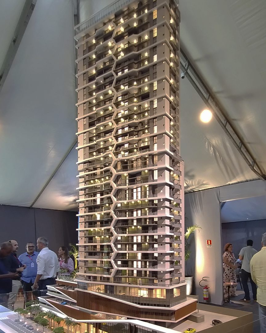 Monument model
